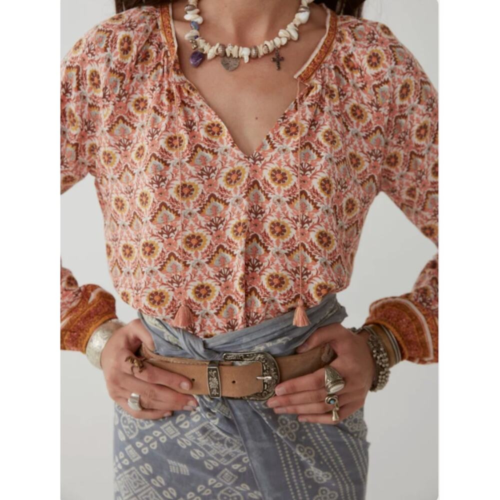 NWT Boho Floral Peasant Blouse Pink Print Long Sleeve Tassel Tie Top Size L